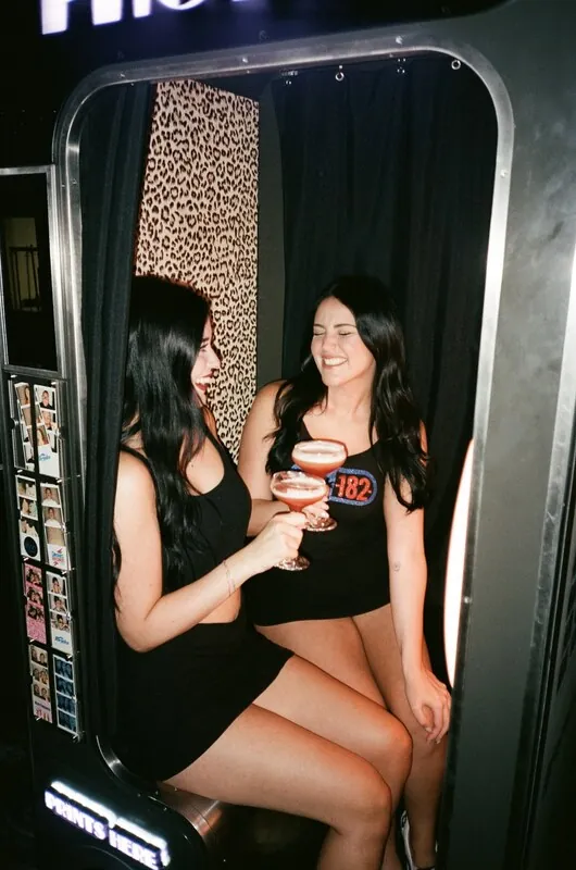 Abi & Gabby emo camshow