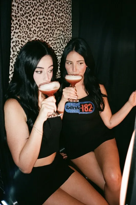 Abi & Gabby emo camshow