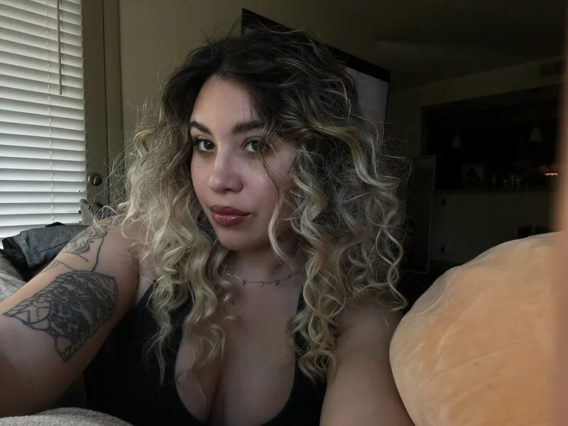 Bombshellmags tattooed camshow