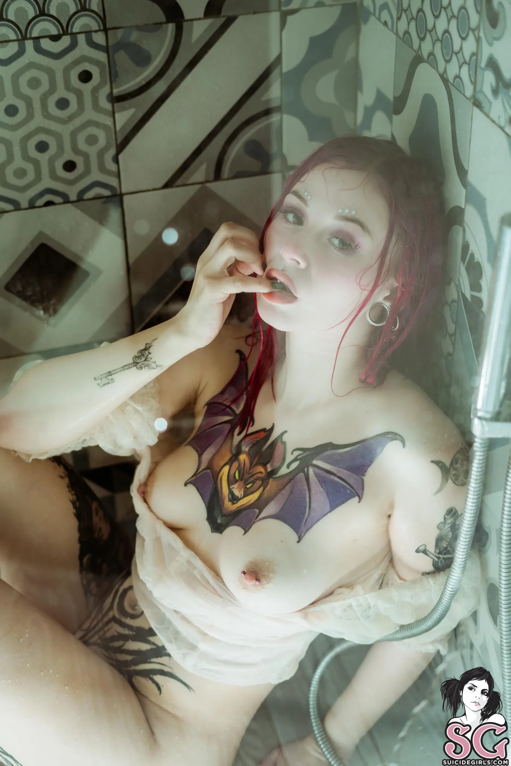 Cyber alt camshow
