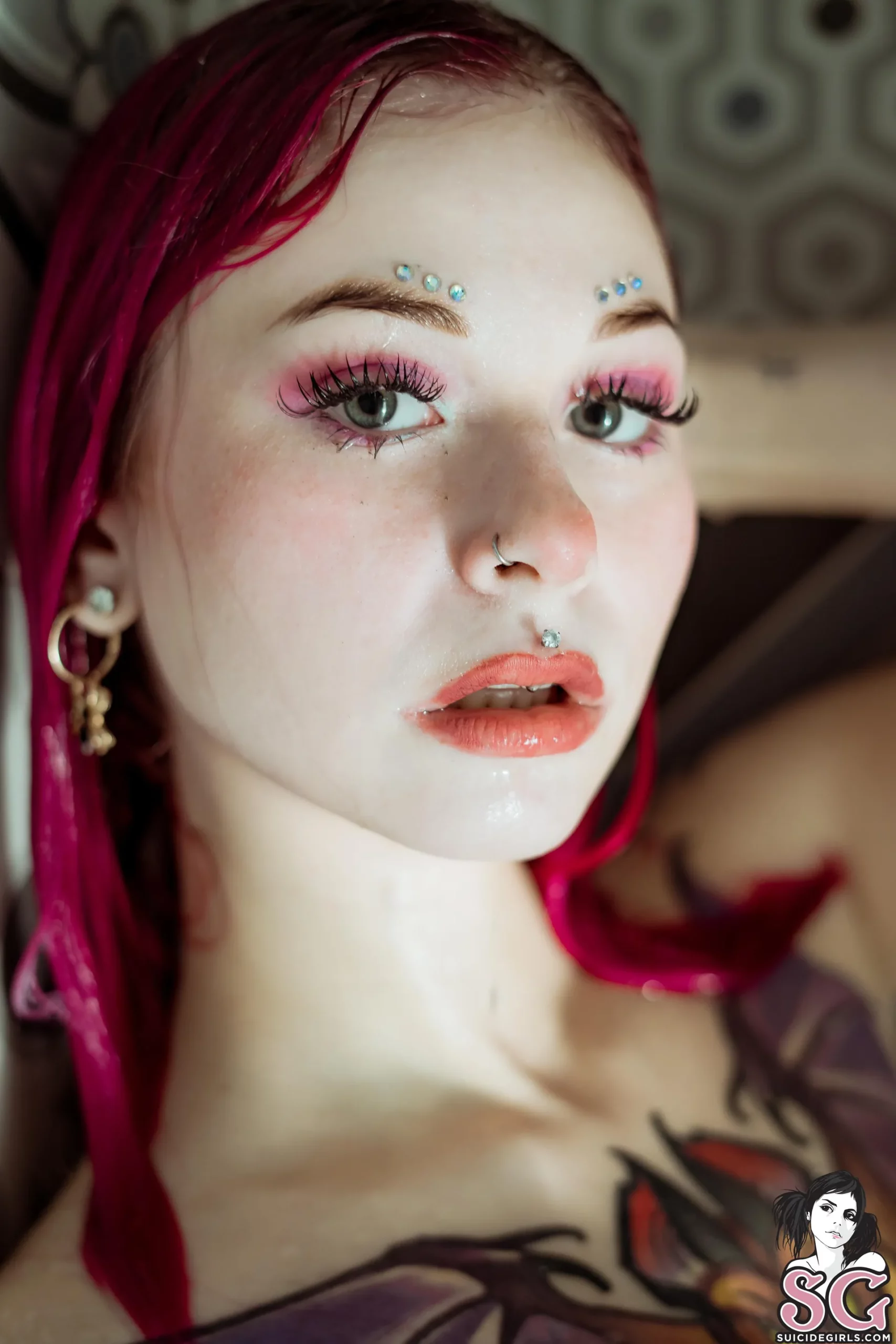 Cyber alt camshow