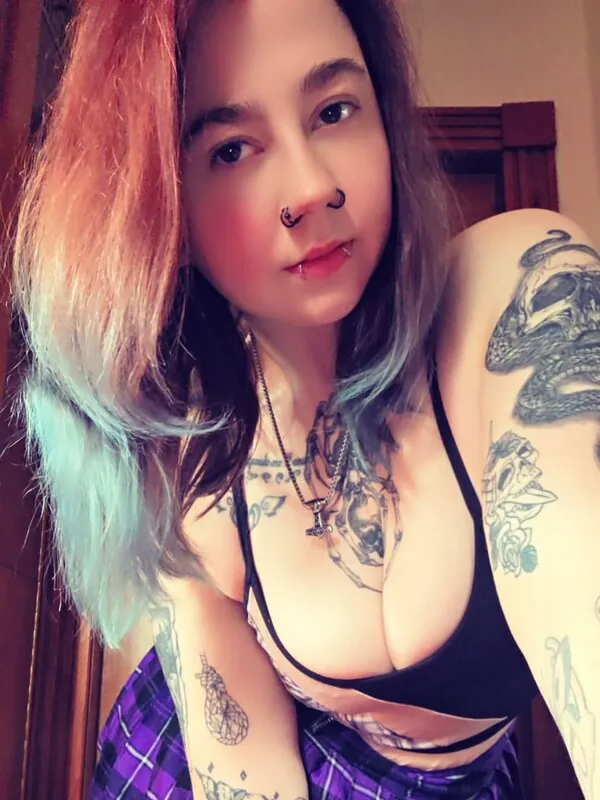 edgyallanpoe1888 emo camshow