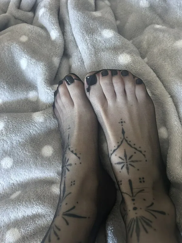 Erma tattooed camshow