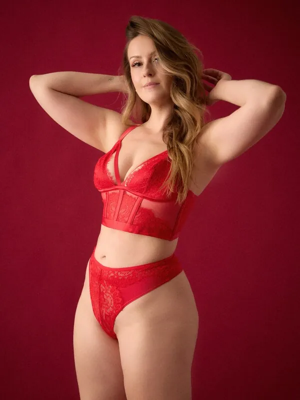 Graceisavibe pierced camshow