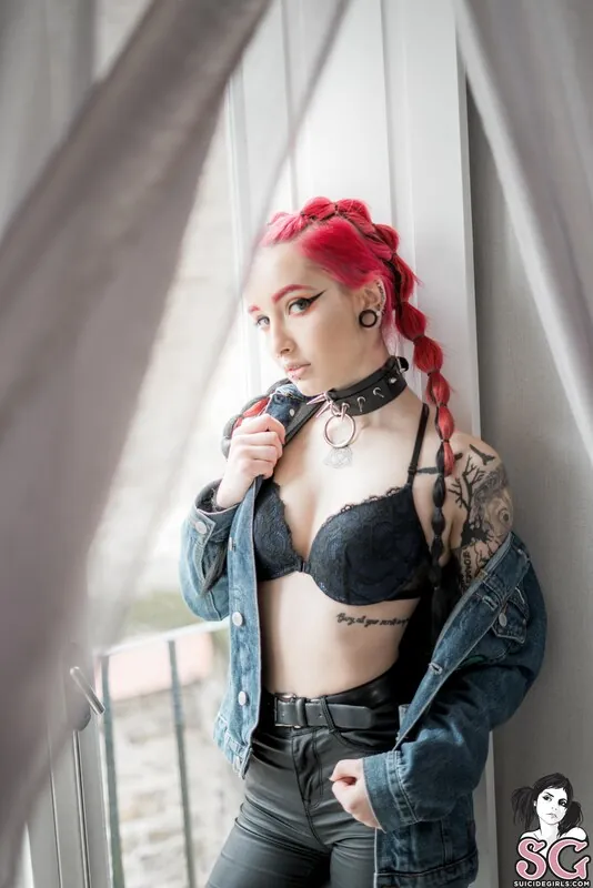 Kaegune pierced camshow