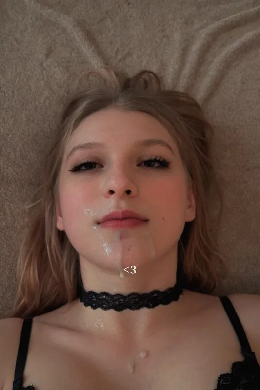 Lilly Marie goth camshow