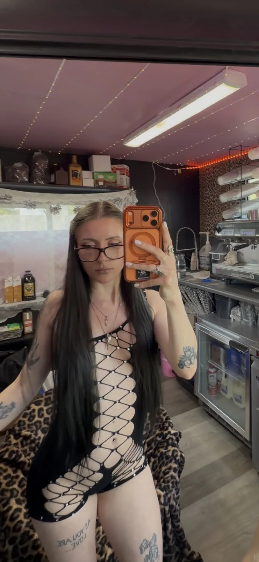 Ohbabyjade tattooed camshow
