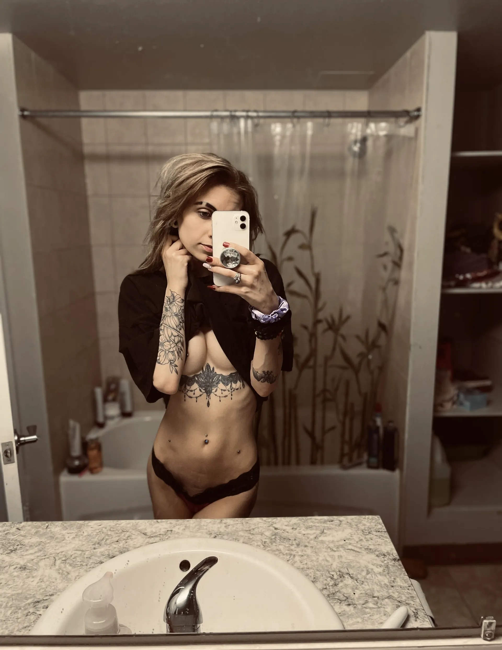 Peng-98, Ciera Rose emo camshow