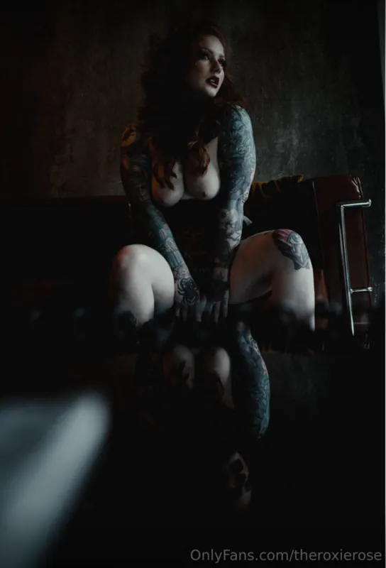 Roxie Rose Scalise @theroxierose tattooed camshow