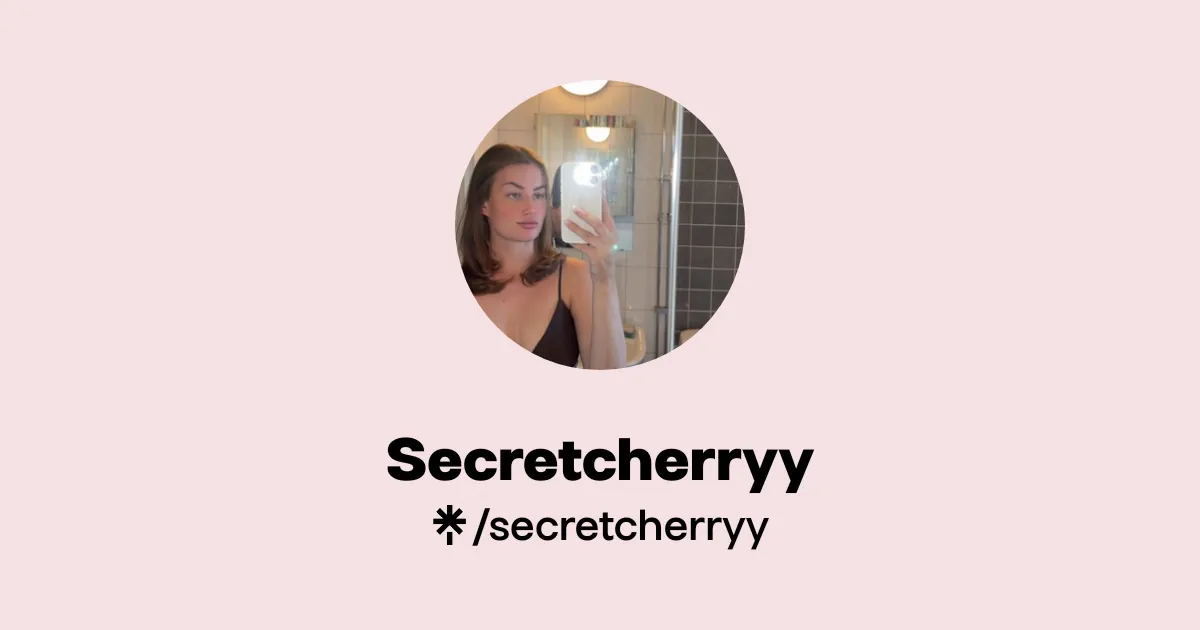 Secretcherryy on Stripchat, Fansly tattooed camshow