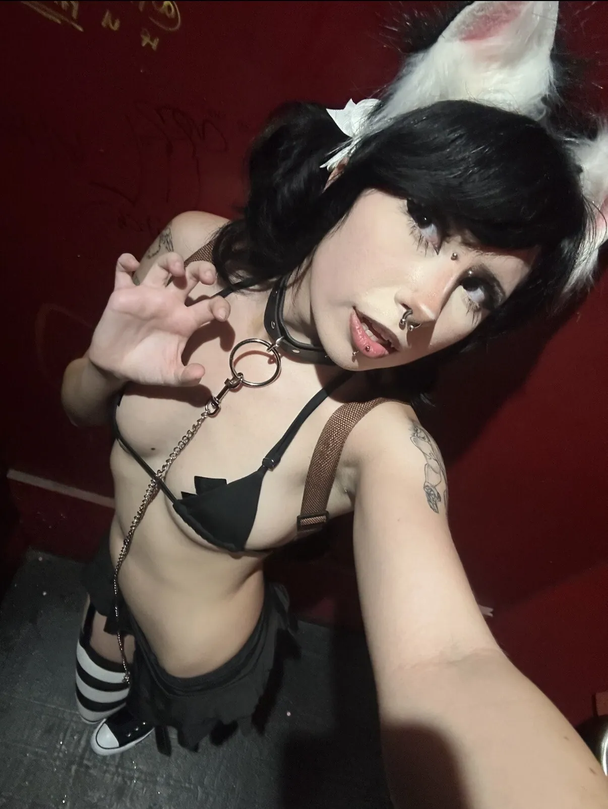 urwhitegf emo camshow