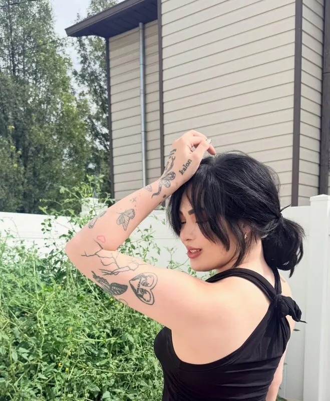 anathis_absurd tattooed camshow