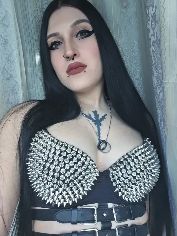 crimson_dead_wolf goth camshow