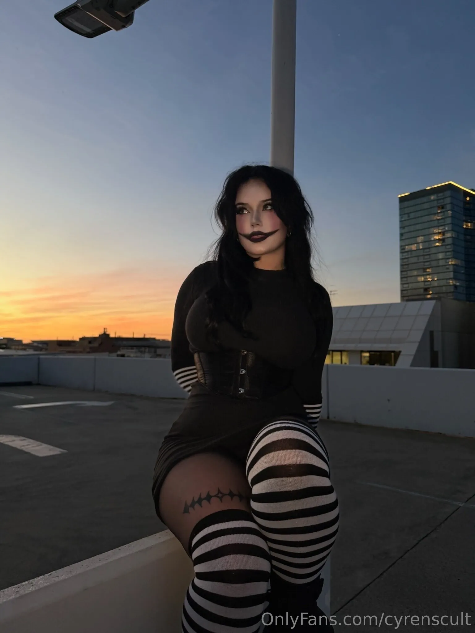 cyrenscult goth camshow