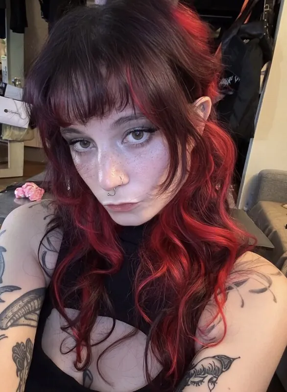 @DeadMiette alt camshow
