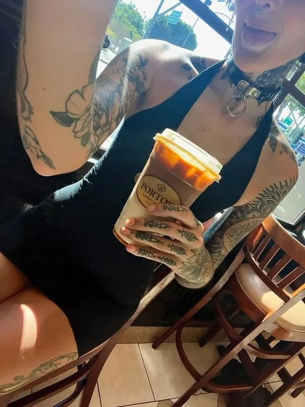 ghostologyxo goth camshow