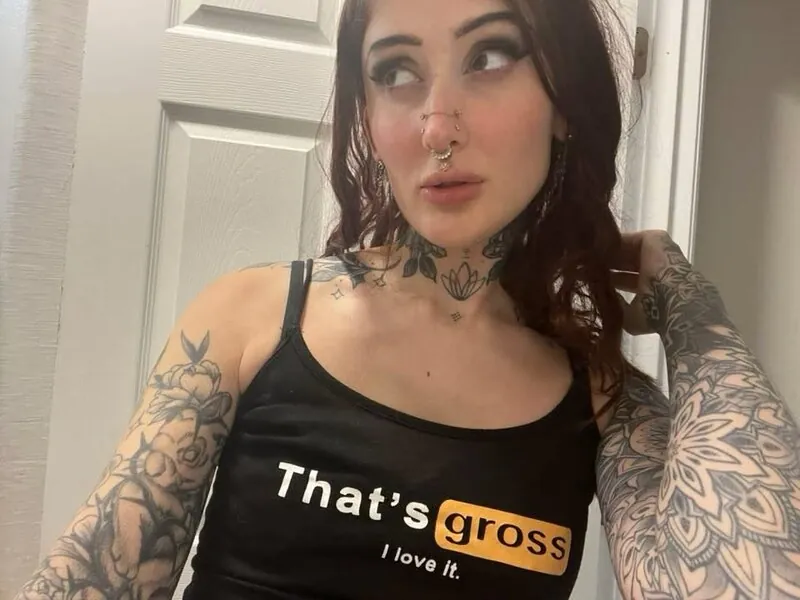 ghostologyxo goth camshow