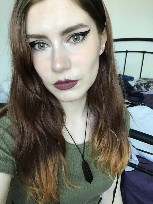 Goddess.Serana goth camshow