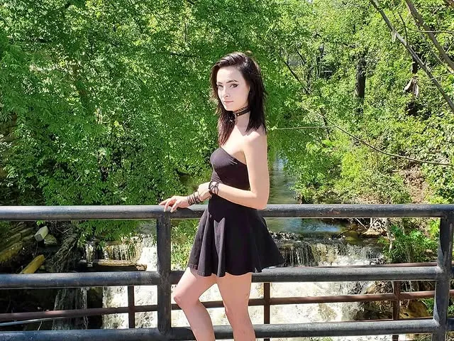 kaylamorningstar emo camshow