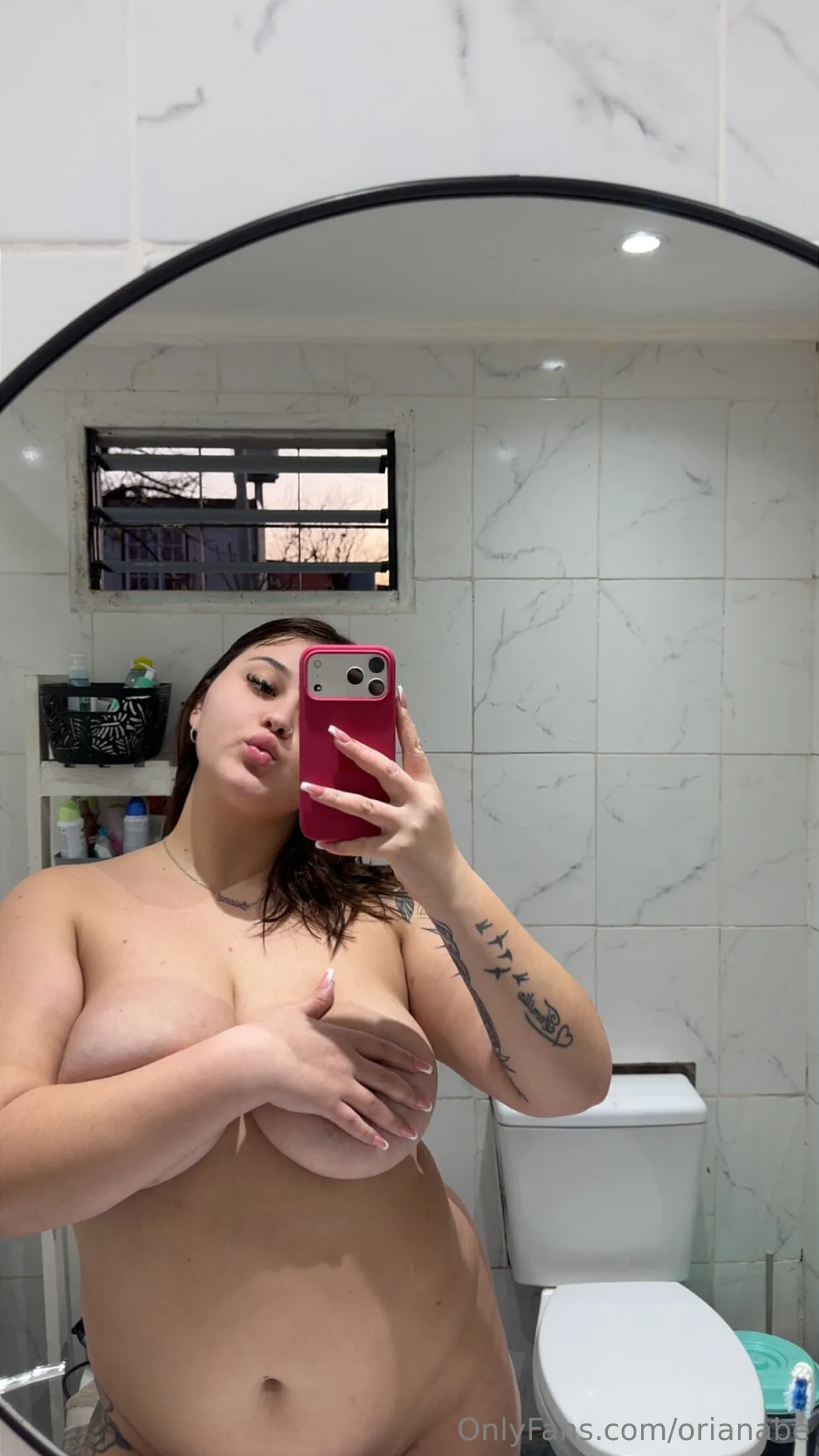 orianabe tattooed camshow