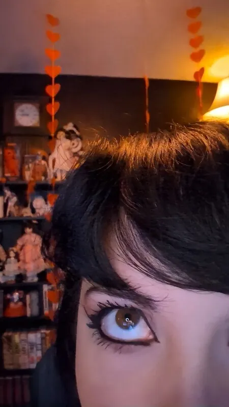 Scaroline goth camshow