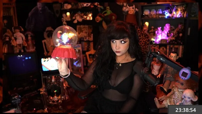 Scaroline goth camshow