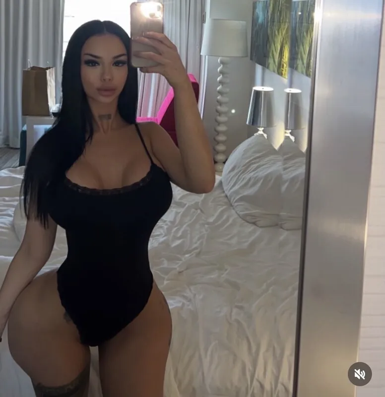 vjass tattooed camshow