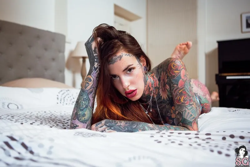 bettyburgerbbz tattooed camshow