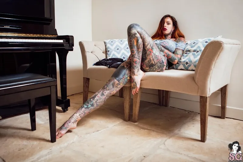 bettyburgerbbz tattooed camshow