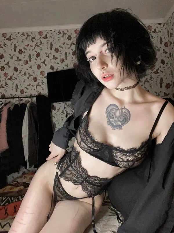 emok1ller emo camshow