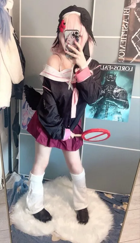 fufukya egirl camshow