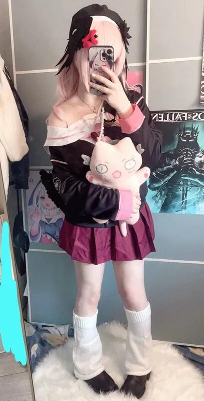 fufukya egirl camshow