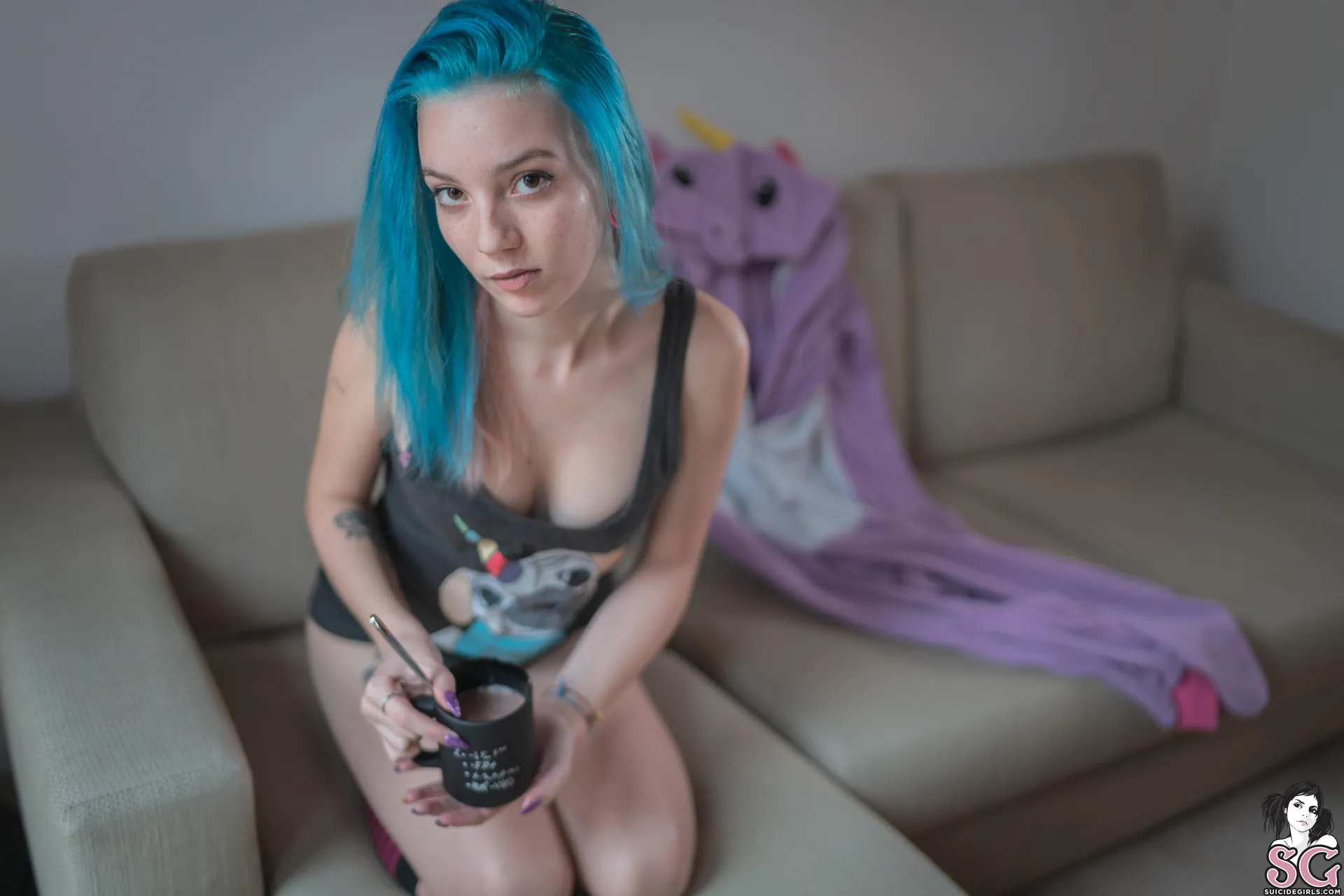 Kuuntaraxia alt camshow