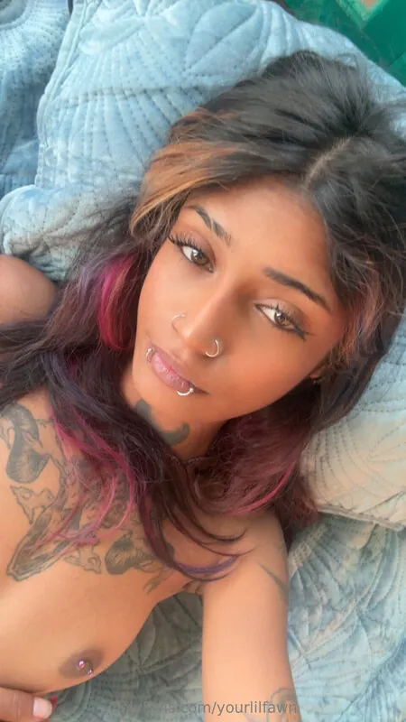 yourlilfawn alt camshow